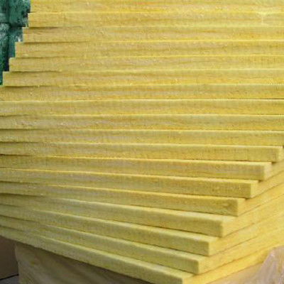 Haute densité à hautes températures de matériau de construction de laine de fibre de verre
