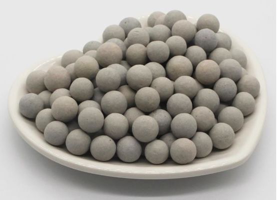 Boules en céramique inertes d'oxyde d'aluminium de soutien pour le gaz naturel 1300-1400 Kg/M3